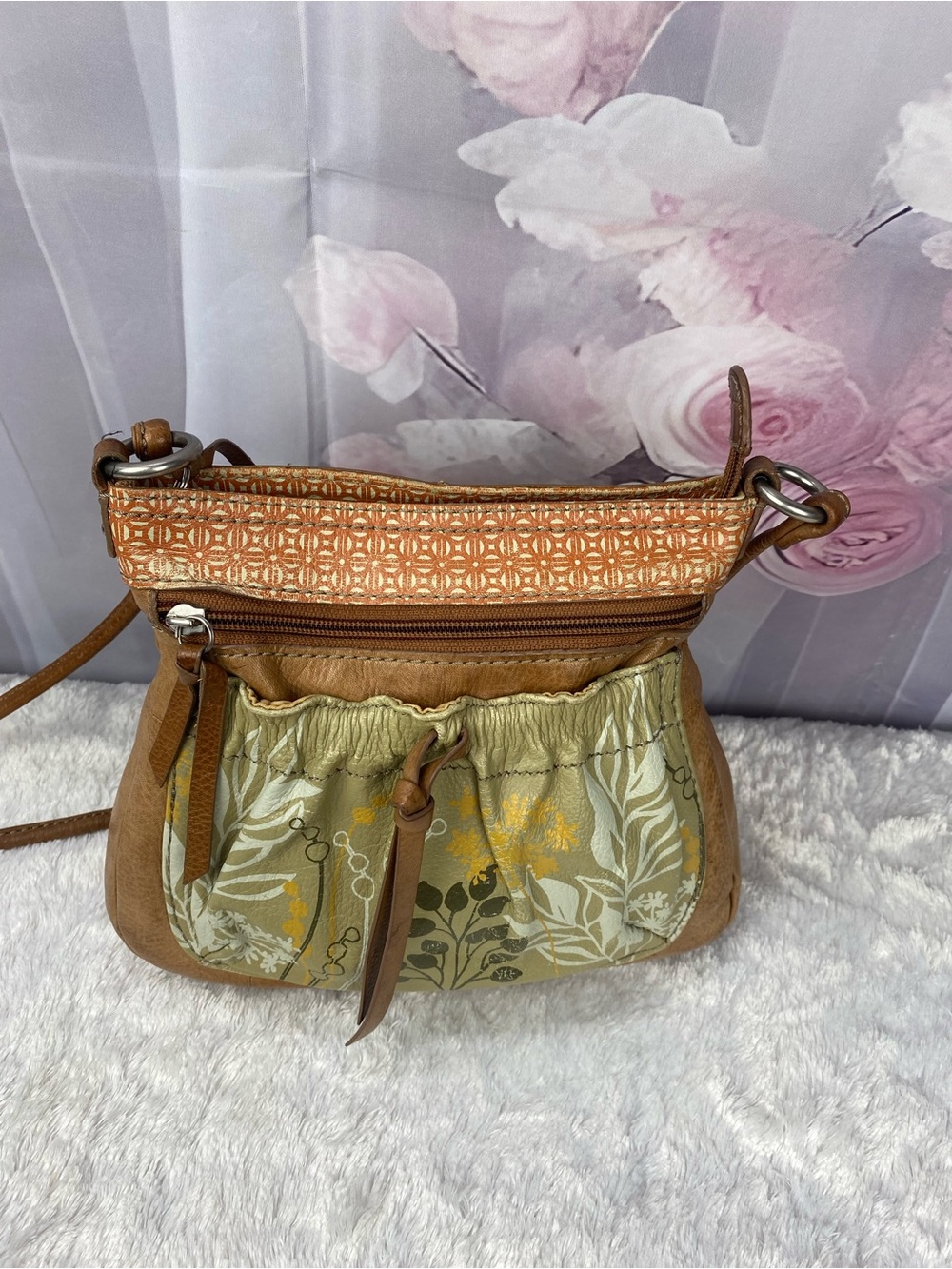 Fossil Casual Olive & Tan Crossbody Bag